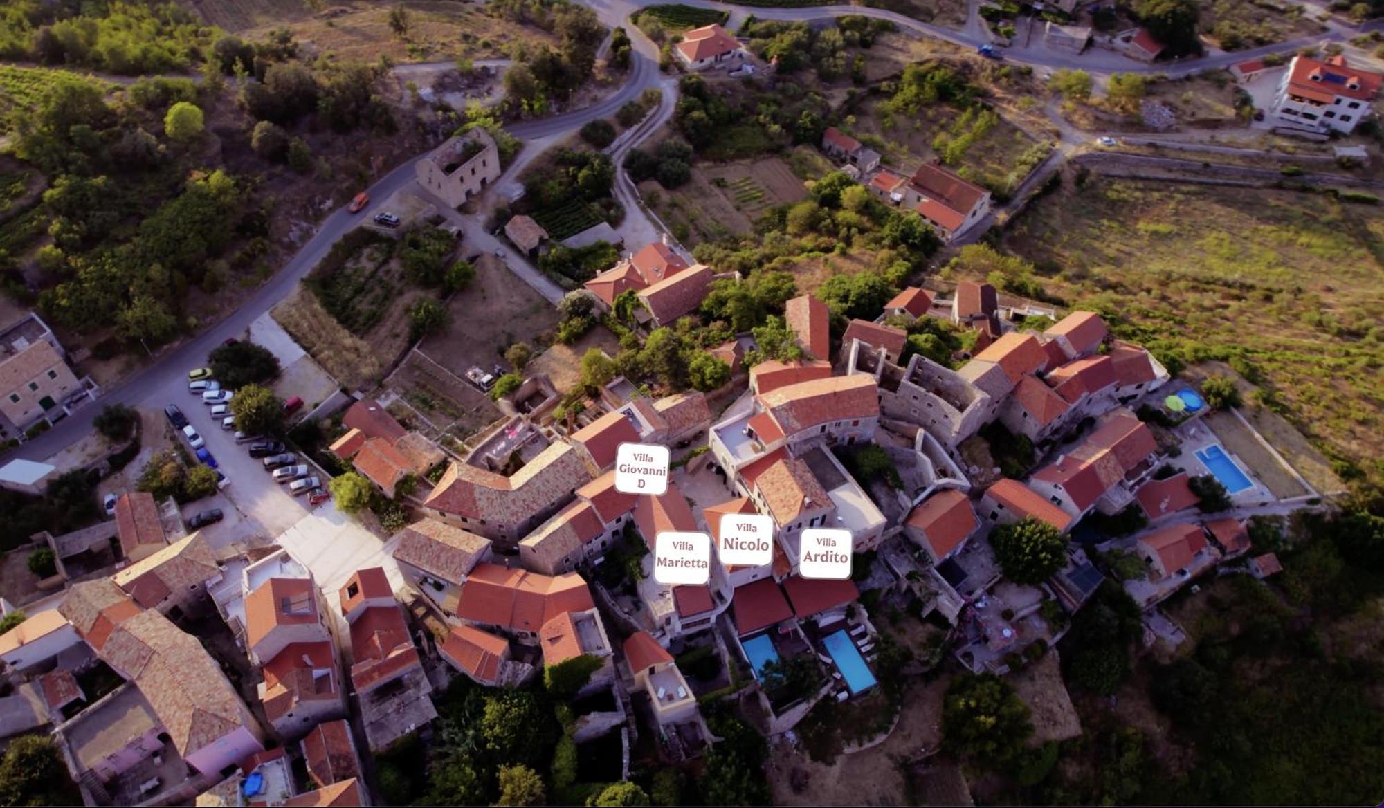 Dvor Pitve Villas Jelsa  Exterior foto